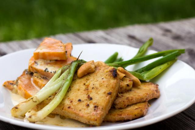 Süßkartoffelgratin mit Bio-Tofu